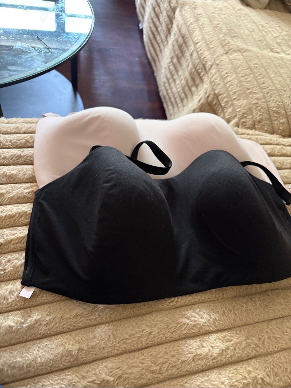 VS .